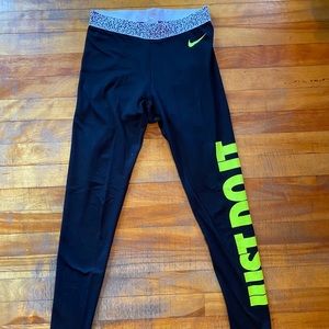 Nike leggings